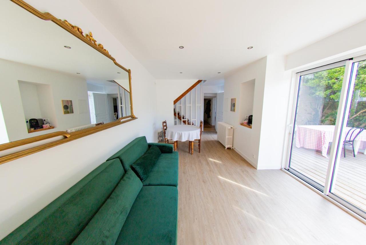 Le 74 Bed & Breakfast Avranches Ngoại thất bức ảnh
