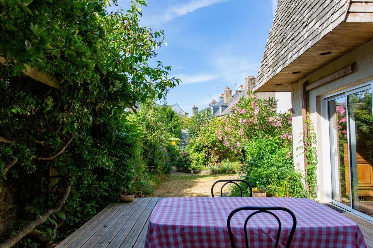 Le 74 Bed & Breakfast Avranches Ngoại thất bức ảnh