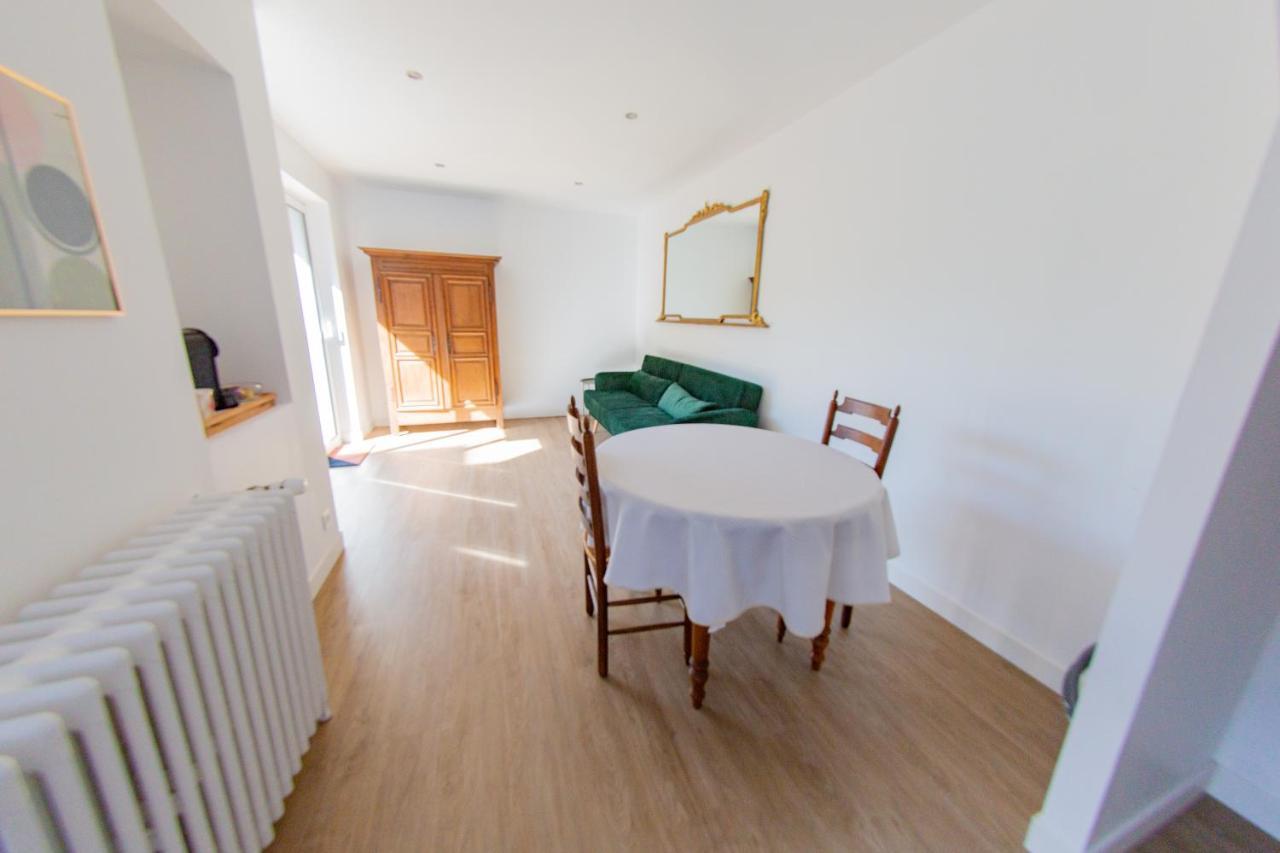 Le 74 Bed & Breakfast Avranches Ngoại thất bức ảnh